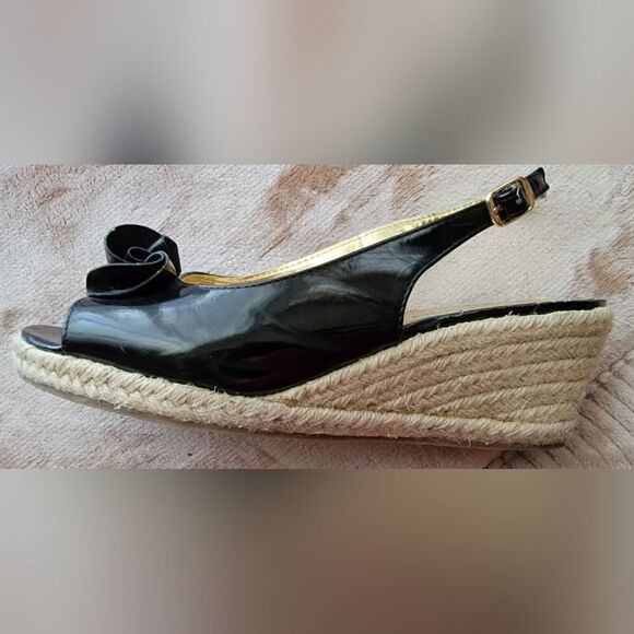 #262 Lane Bryant Black Patent Leather Peep Toe Wedged Shoes,sze. 10 - Picture 3 of 6